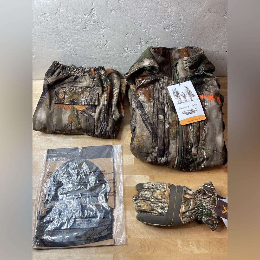 Combo Camo Hunting Clothes for Men, Jacket and Pants with Face Mask and gloves